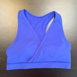 Lululemon sports bra size 6